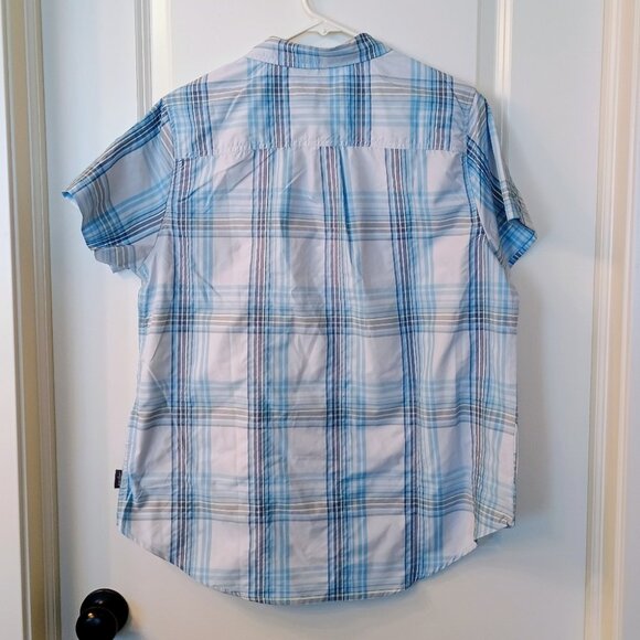 New Women's Eddie Bauer Adventure Blue Plaid Short Sleeve Shirt Size Large UPF - Picture 2 of 9